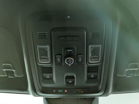 Certified 2021 Cadillac Escalade Sport Platinum image 24