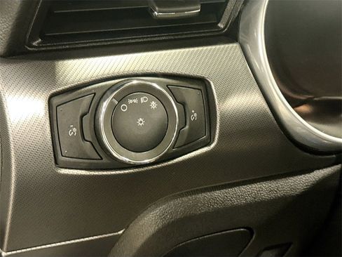 Used 2022 Ford Mustang Premium image 10