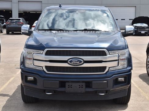 Used 2018 Ford F150 Platinum w/ Equipment Group 701A Luxury AWD/4WD image 3