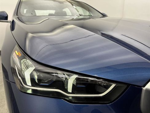 Used 2025 BMW 530i xDrive w/ Premium Package image 18