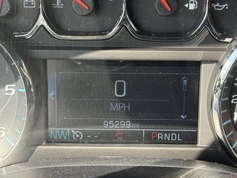 Used 2017 Chevrolet Silverado 1500 LT w/ Trailering Package image 26