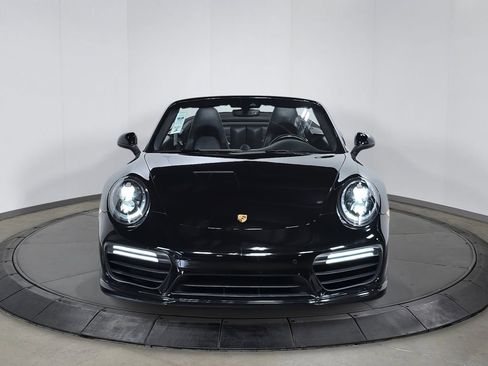 Used 2019 Porsche 911 Turbo image 10