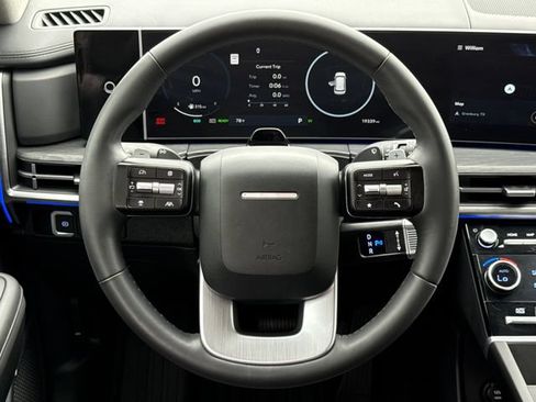 Used 2025 Hyundai Santa Fe Limited FWD image 15