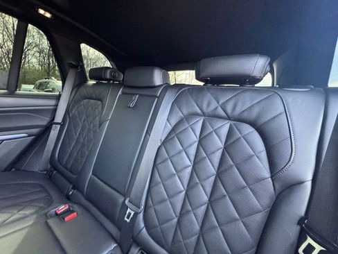 Used 2024 BMW X5 xDrive40i w/ Premium Package image 26
