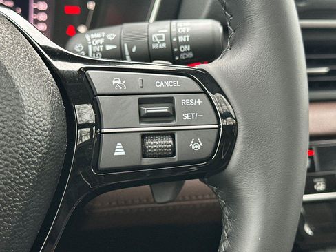 New 2026 Honda Pilot Touring image 30