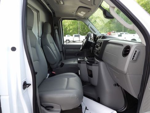 Used 2024 Ford E-350 and Econoline 350 Super Duty w/ Driver's Safety Package RWD image 24
