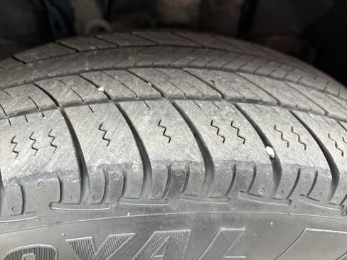 Used 2020 Toyota RAV4 Limited image 12