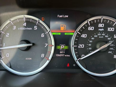 Used 2018 Acura TLX FWD image 30