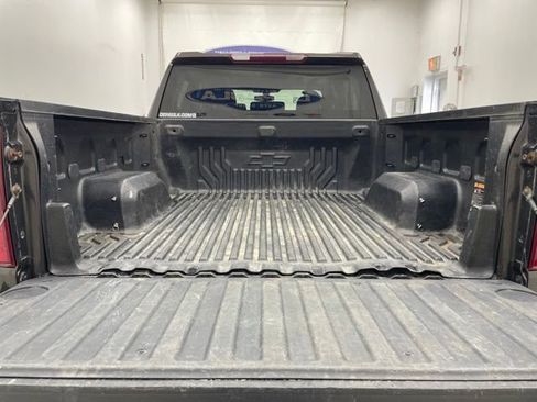 Certified 2021 Chevrolet Silverado 1500 LT w/ Z71 Off-Road Package AWD/4WD image 13