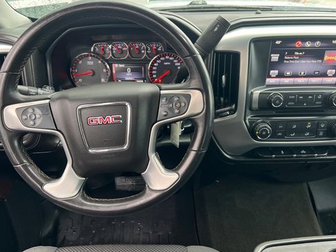 Used 2015 GMC Sierra 2500 SLE image 11