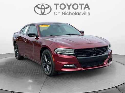 Used 2021 Dodge Charger SXT w/ Driver Convenience Group AWD/4WD image 7