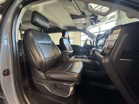 Used 2023 Ford F350 Lariat w/ Sport Appearance Package AWD/4WD image 29
