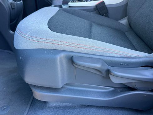 Used 2020 Chevrolet Bolt LT FWD image 14