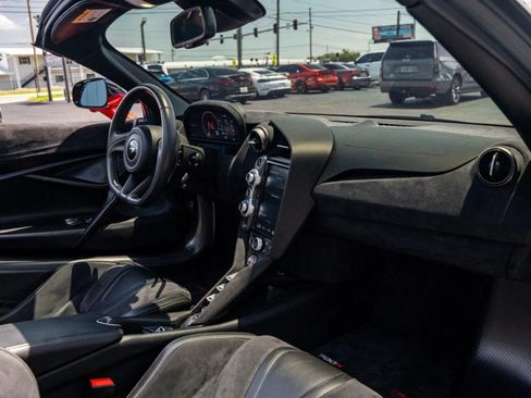Used 2020 McLaren 720S Spider RWD image 42