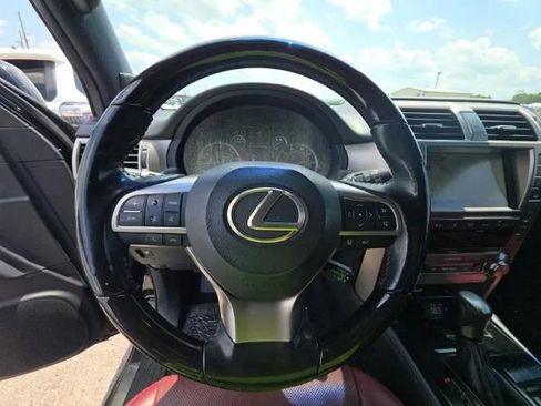 Used 2020 Lexus GX 460 Premium w/ Premium Package AWD/4WD image 7