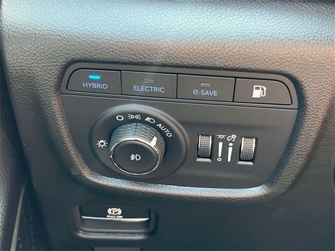 Used 2023 Jeep Grand Cherokee 4WD 4xe image 21