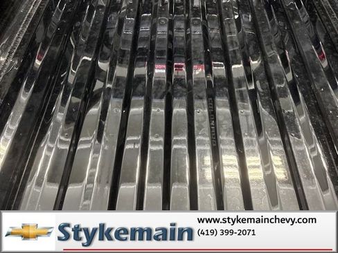 New 2025 Chevrolet Colorado Z71 w/ Midnight Edition image 37