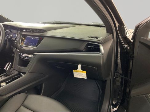 Certified 2024 Cadillac XT6 Luxury AWD/4WD image 27