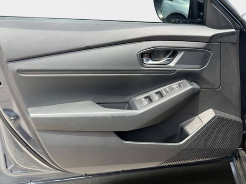 Used 2025 Honda Accord SE image 14