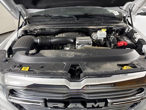 Used 2023 RAM 1500 Laramie AWD/4WD image 43