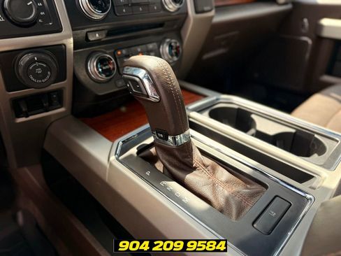 Used 2017 Ford F150 King Ranch w/ Equipment Group 601A Luxury AWD/4WD image 13