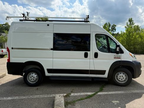 Used 2021 RAM ProMaster 1500 FWD image 4