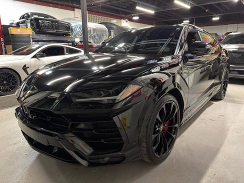 Used 2020 Lamborghini Urus image 10