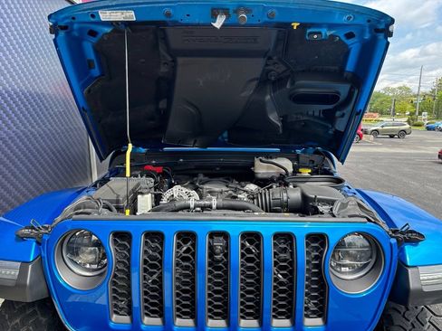 Used 2023 Jeep Wrangler Unlimited Rubicon 392 w/ Trailer Tow Package AWD/4WD image 21