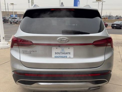 Used 2022 Hyundai Santa Fe SEL image 4