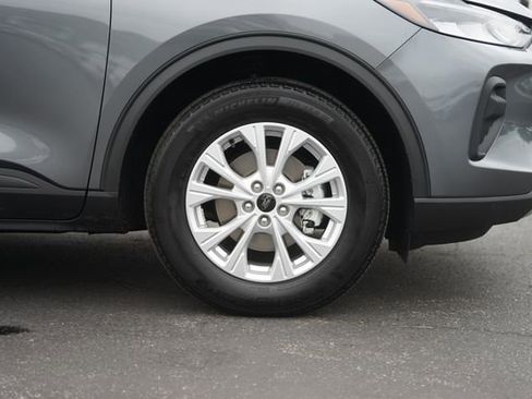 Used 2025 Ford Escape Active w/ Tech Pack #1 FWD image 4