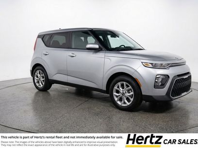 Used 2025 Kia Soul LX w/ LX Technology Package