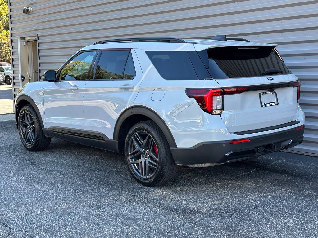 New 2027 Ford Explorer ST-Line w/ Premium Package AWD/4WD image 35