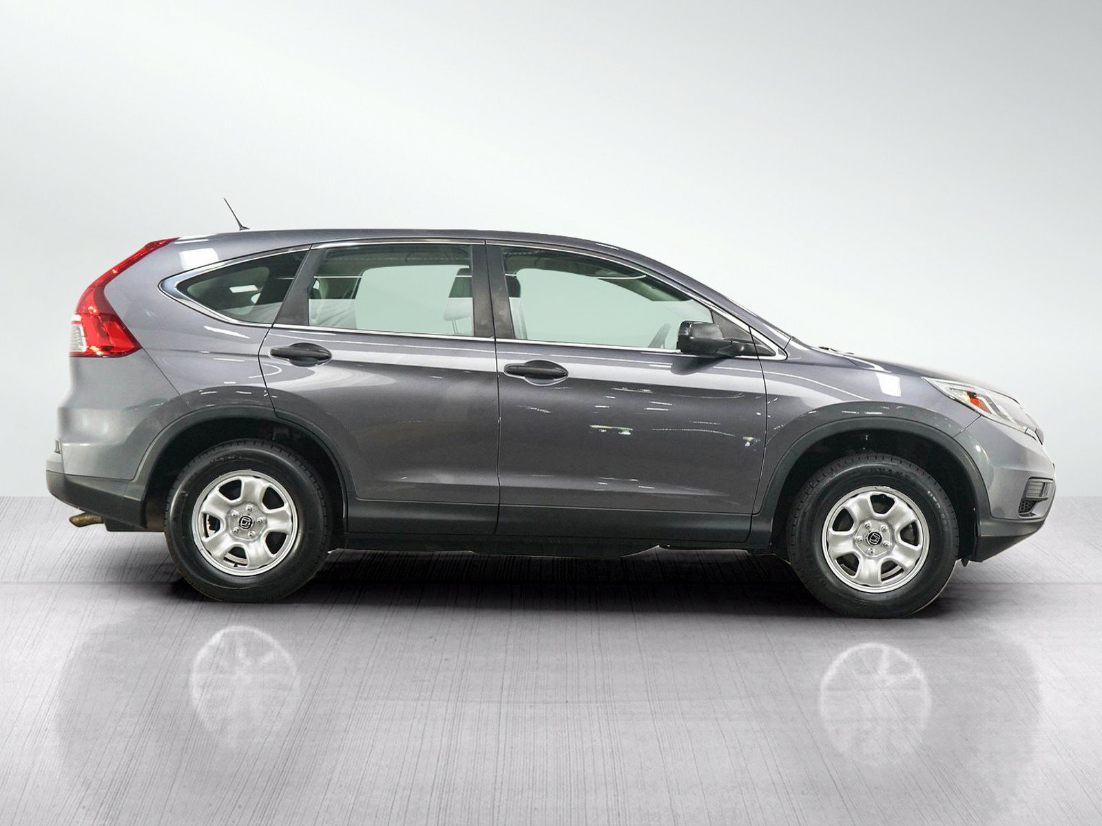 Used 2015 Honda CR-V LX image 6
