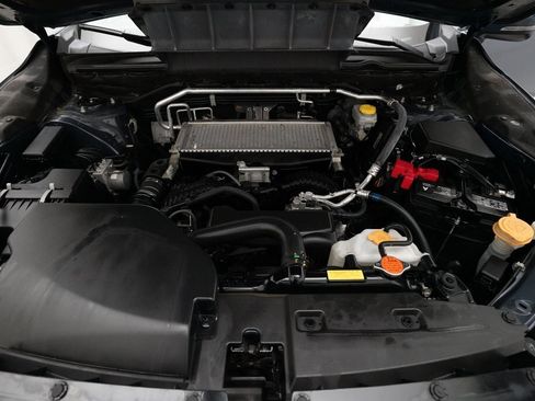 Used 2023 Subaru Ascent Premium w/ Convenience Package image 3