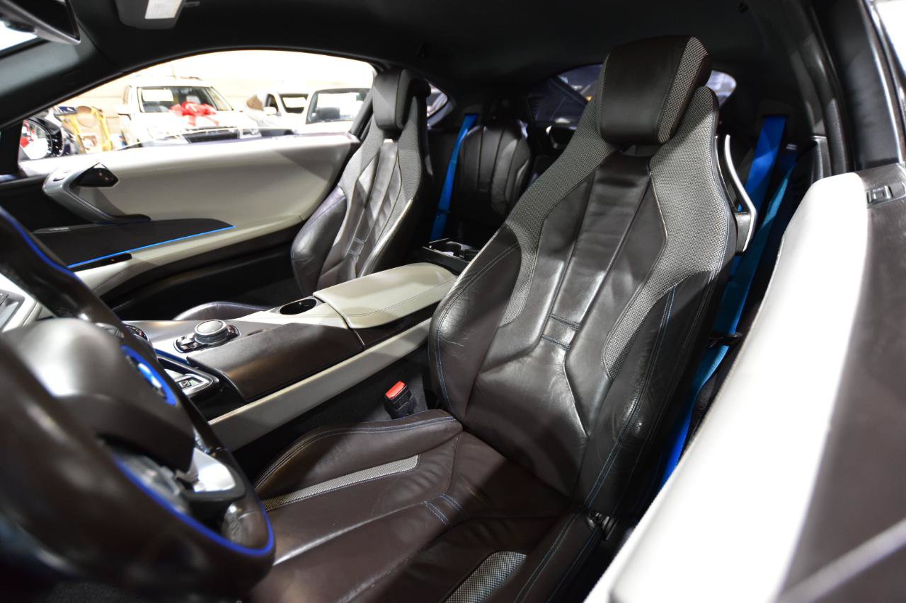 Used 2016 BMW i8 AWD/4WD image 38