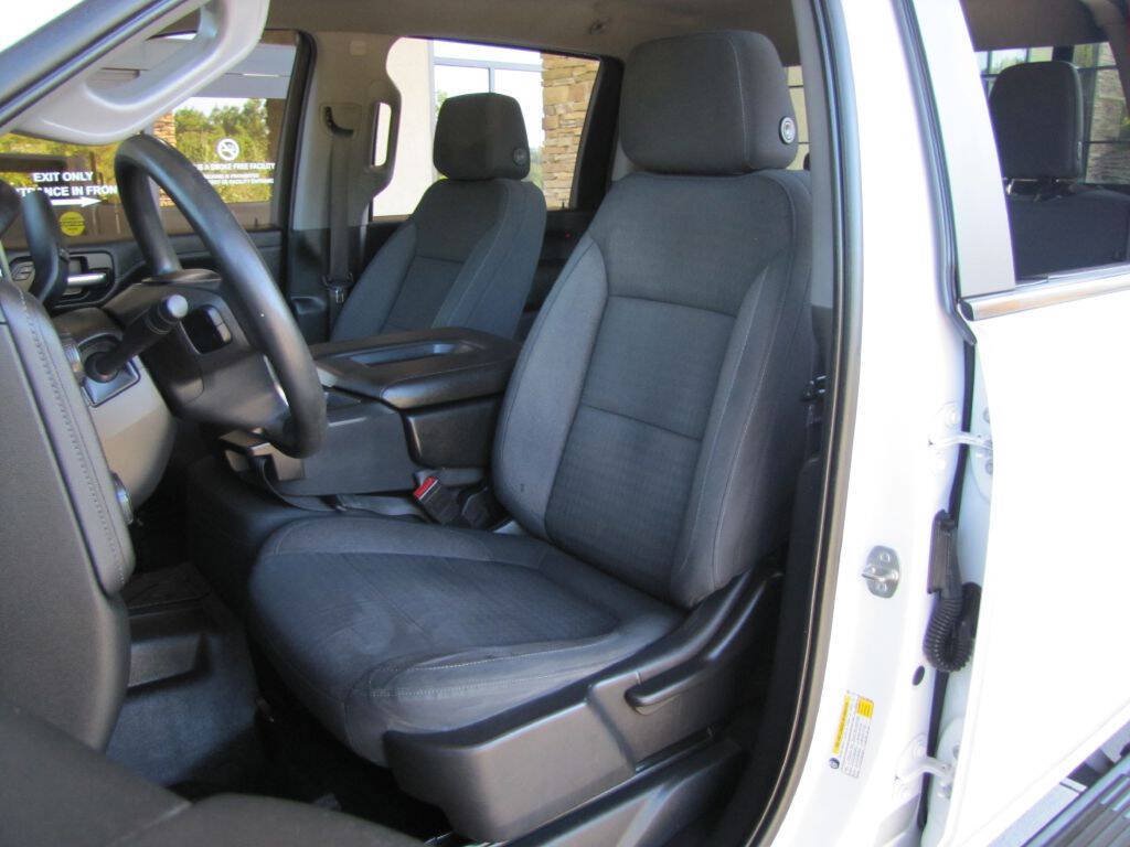 Used 2020 Chevrolet Silverado 2500 LT w/ Z71 Off-Road Package AWD/4WD image 15