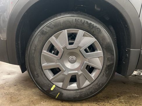 New 2026 Nissan Kicks S AWD/4WD image 22