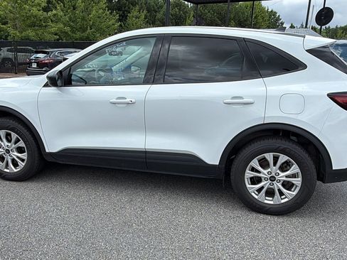 Used 2025 Ford Escape Active AWD/4WD image 11