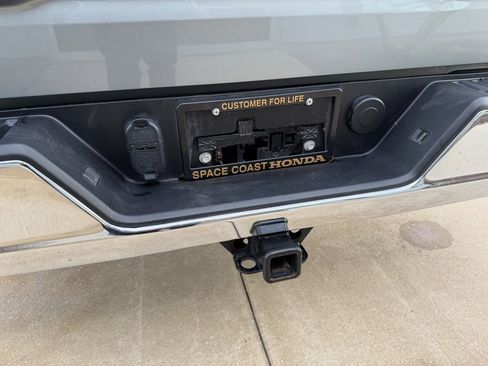 Used 2025 GMC Sierra 1500 SLT image 28