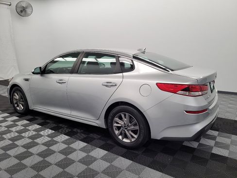 Used 2020 Kia Optima LX FWD image 3
