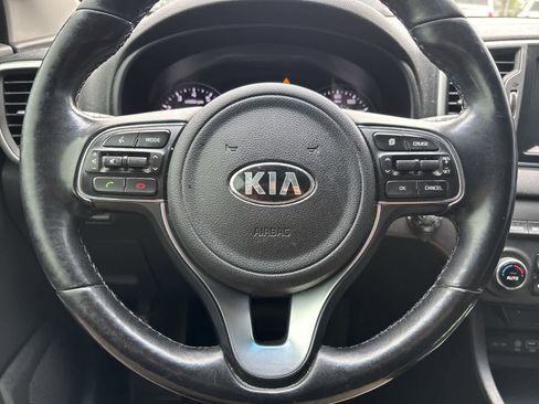 Used 2017 Kia Sportage EX w/ EX Premium Package FWD image 7
