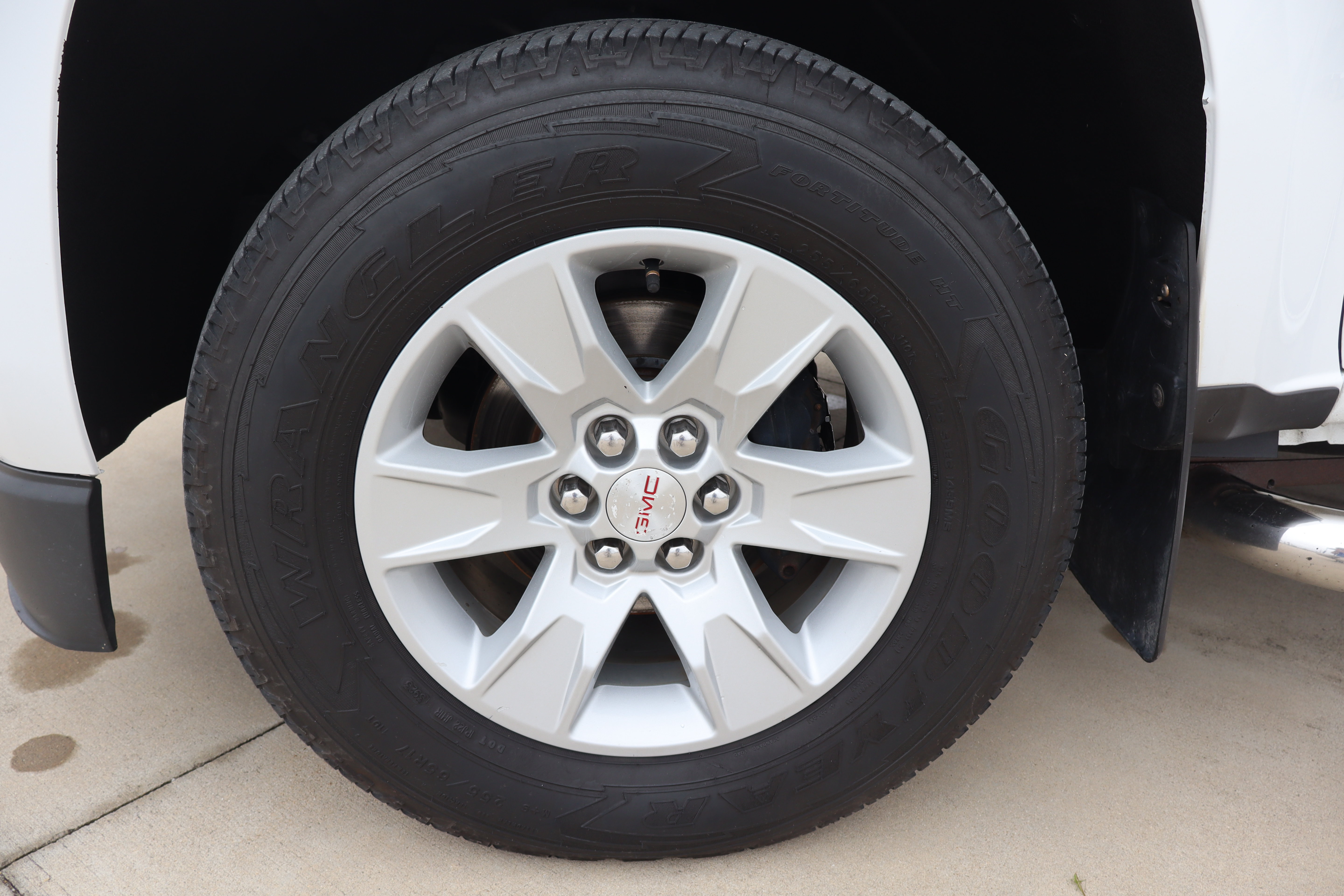 Used 2016 GMC Canyon SLE w/ SLE Convenience Package RWD image 24