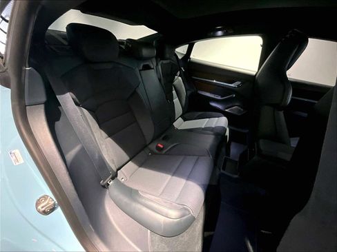 Used 2020 Porsche Taycan Turbo S image 32