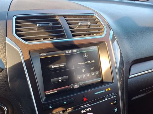 Used 2016 Ford Explorer Limited image 8