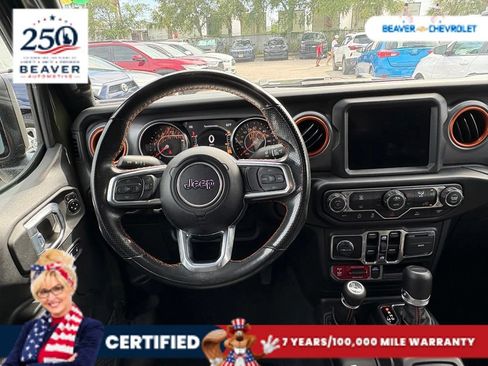 Used 2022 Jeep Gladiator Mojave w/ LED Lighting Group AWD/4WD image 16