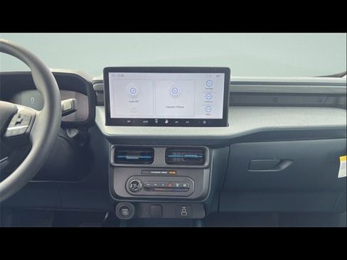 Used 2025 Ford Maverick XLT w/ Equipment Group 302A image 16