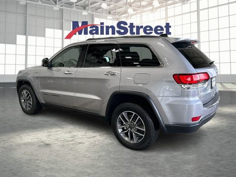 Used 2020 Jeep Grand Cherokee Limited AWD/4WD image 3