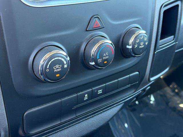 Used 2018 RAM 1500 Express RWD image 26