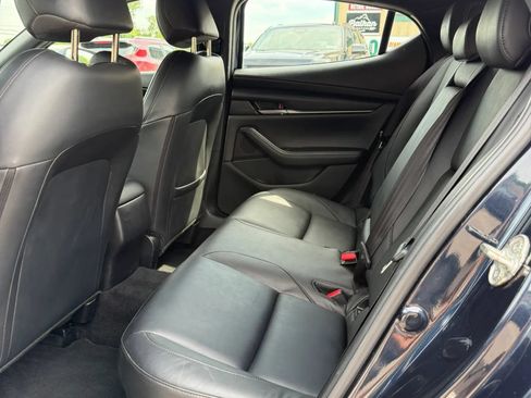 Used 2022 MAZDA MAZDA3 s FWD image 20