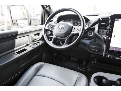 Used 2026 RAM 2500 Tradesman AWD/4WD image 8